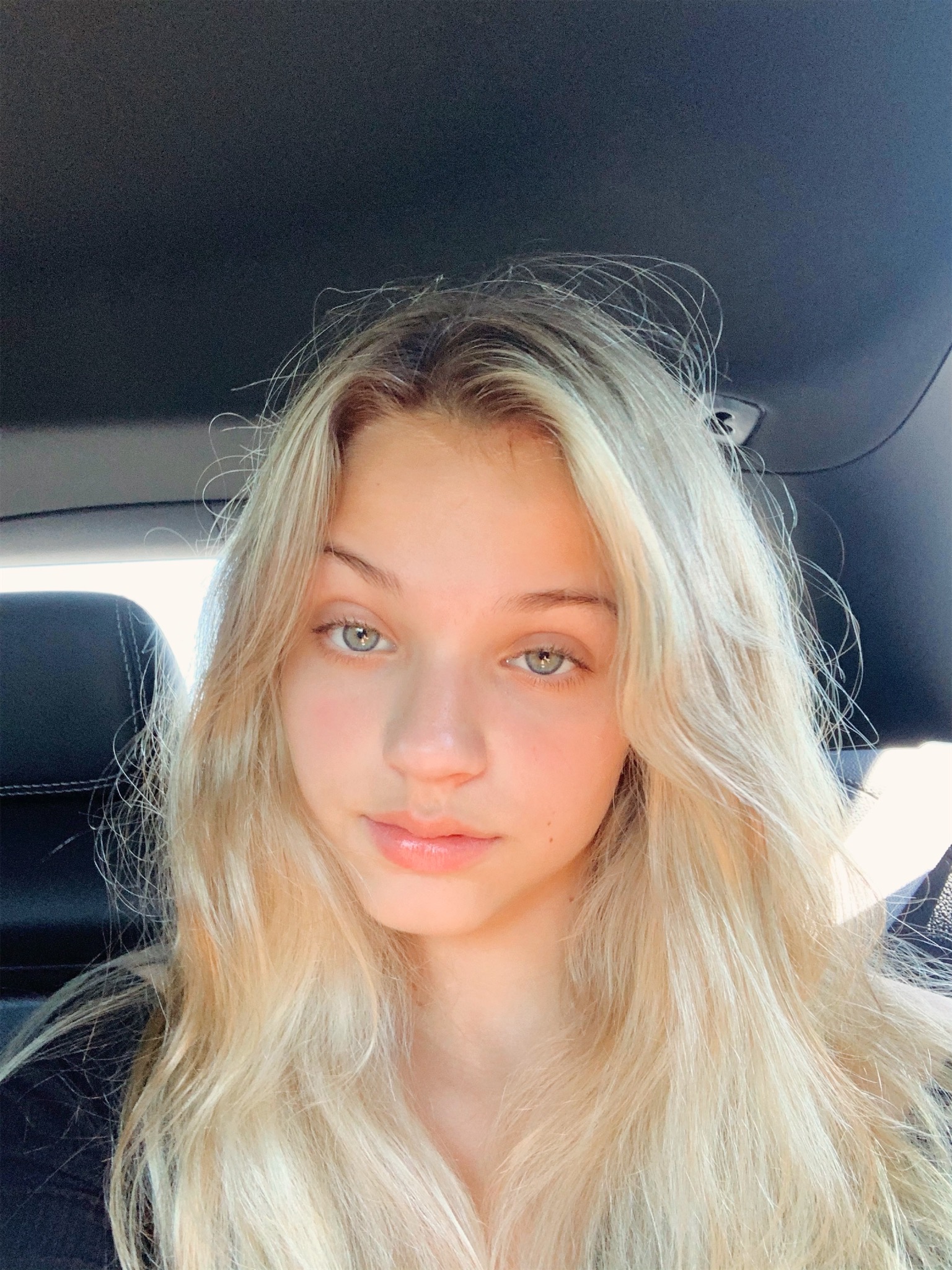 Sofia Lianna ? – Legion Caliente