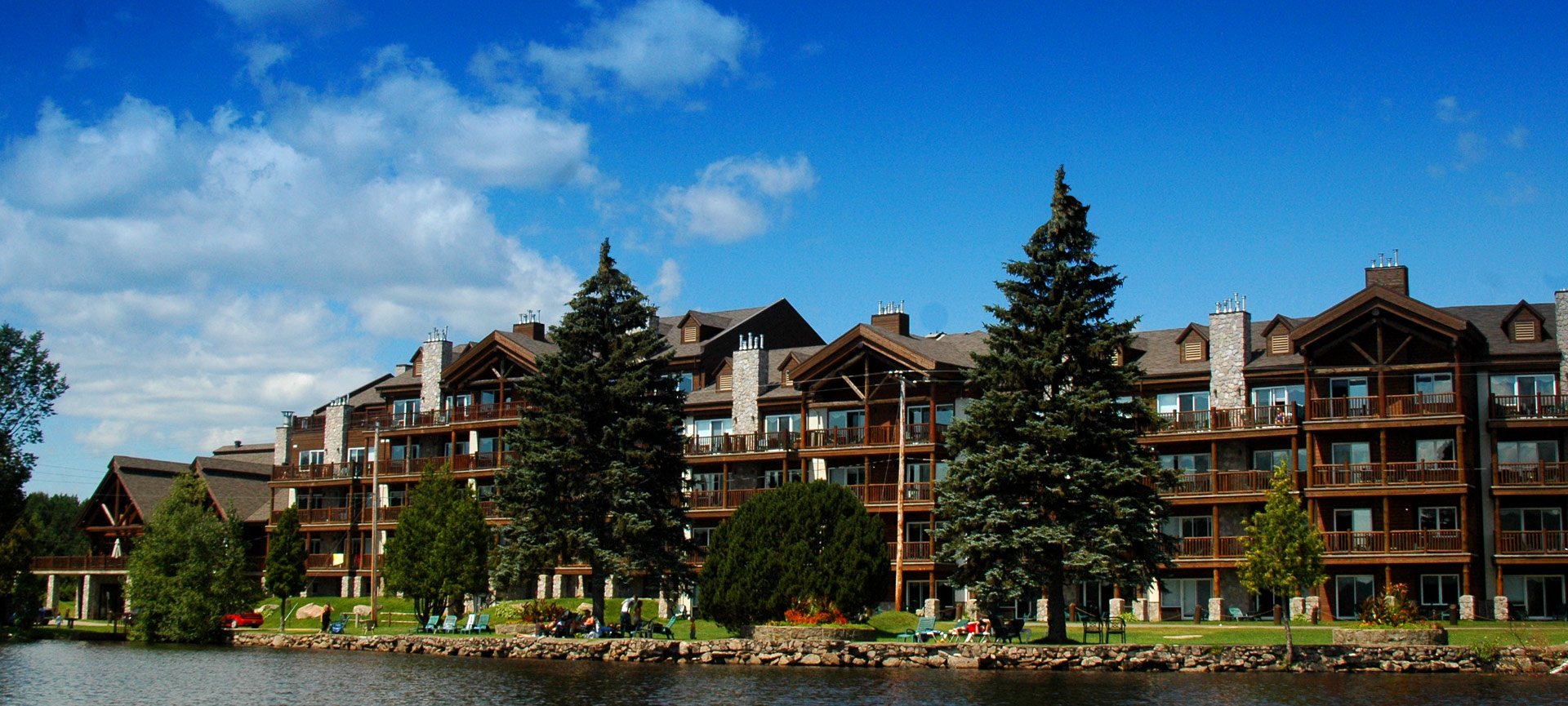 Grand Lodge MontTremblant Hôtel, centre de villégiature et de congrès