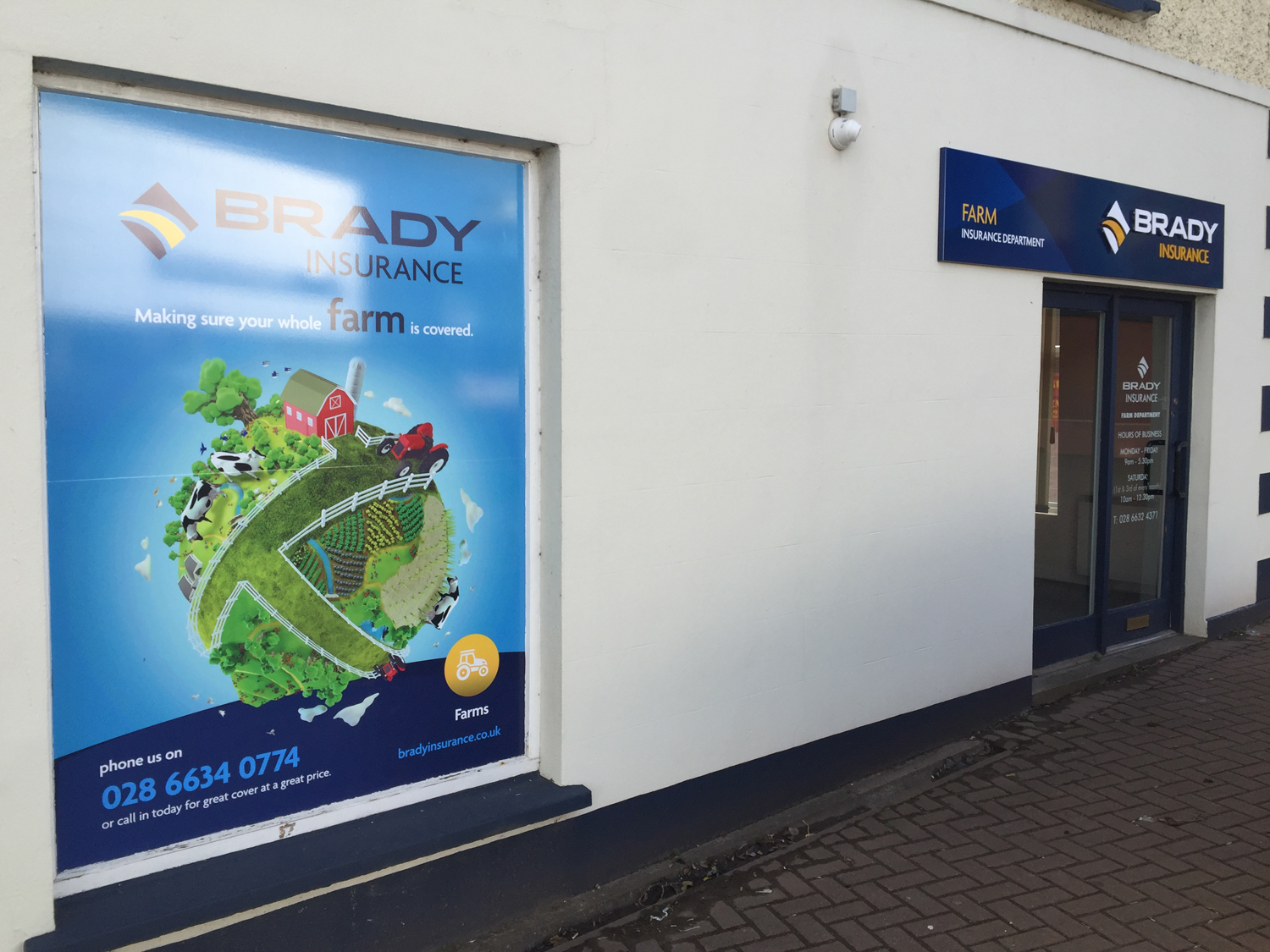 New Signage and Window Graphics for Brady Insurance LE Graphics