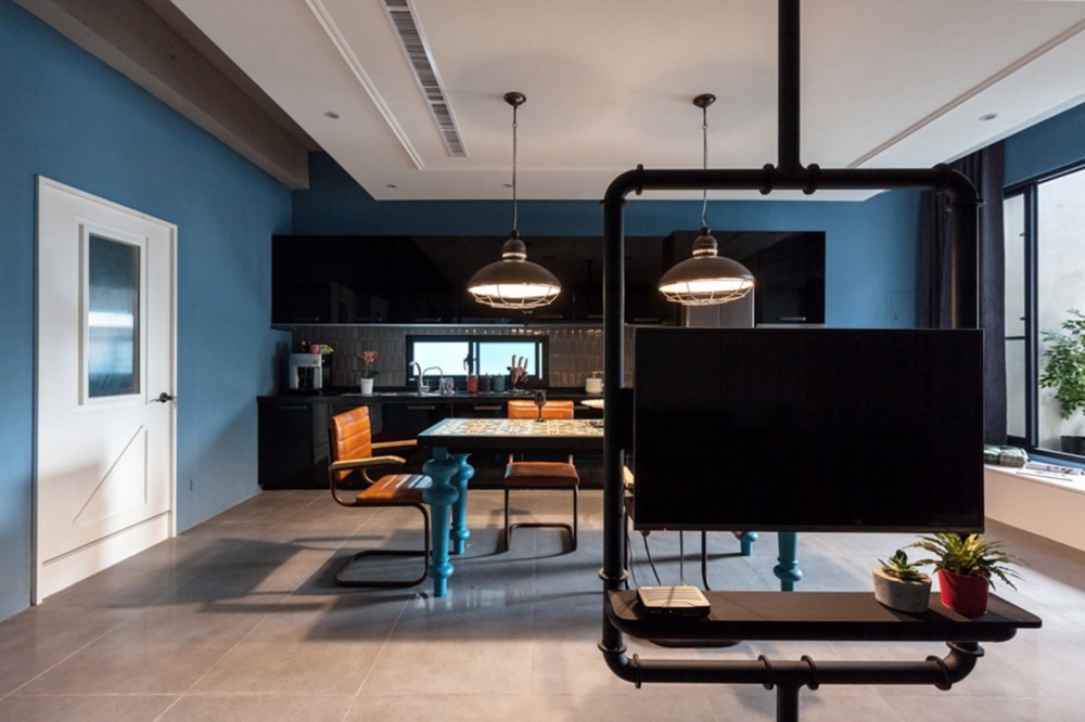 SplitLevel Hair Salon & Residential Leibal