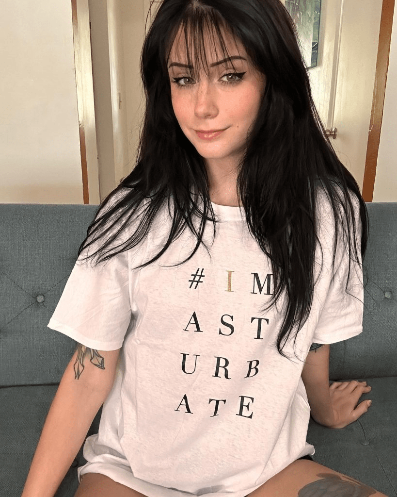 CatKitty21 Bio, Age, Wiki, Boyfriend, Nationality, Photos, Net Worth and Latest Update - LekGh.com