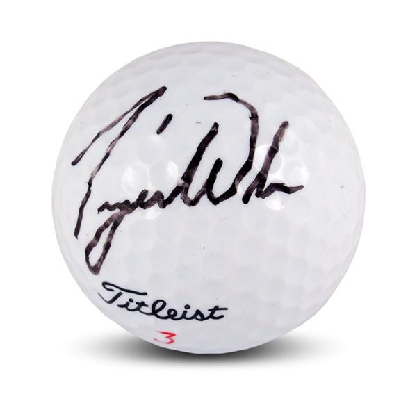 Early Tiger Woods Signed Titleist Golf Ball