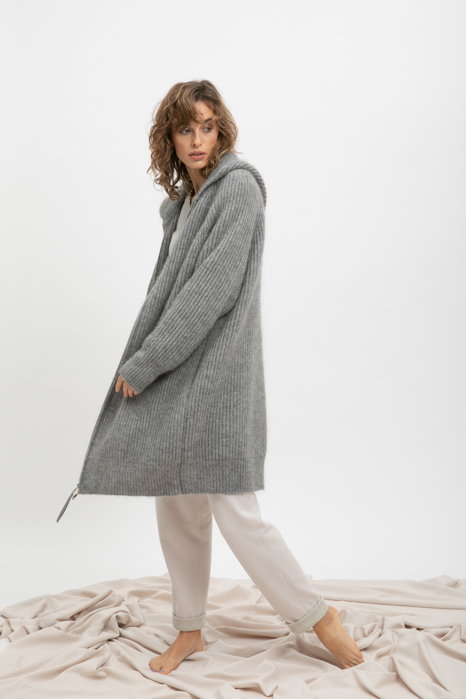 MOHAIR COAT WITH ZIPPER AND HOOD LELEVI
