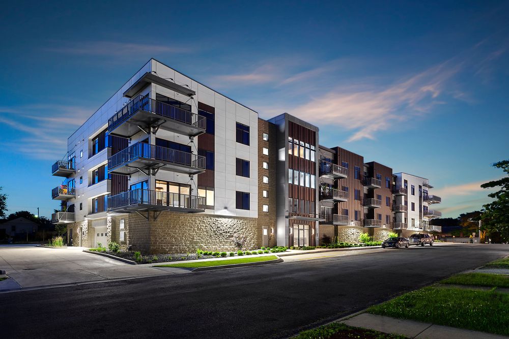 Luxury Apartments near Peoria Leman Property Management