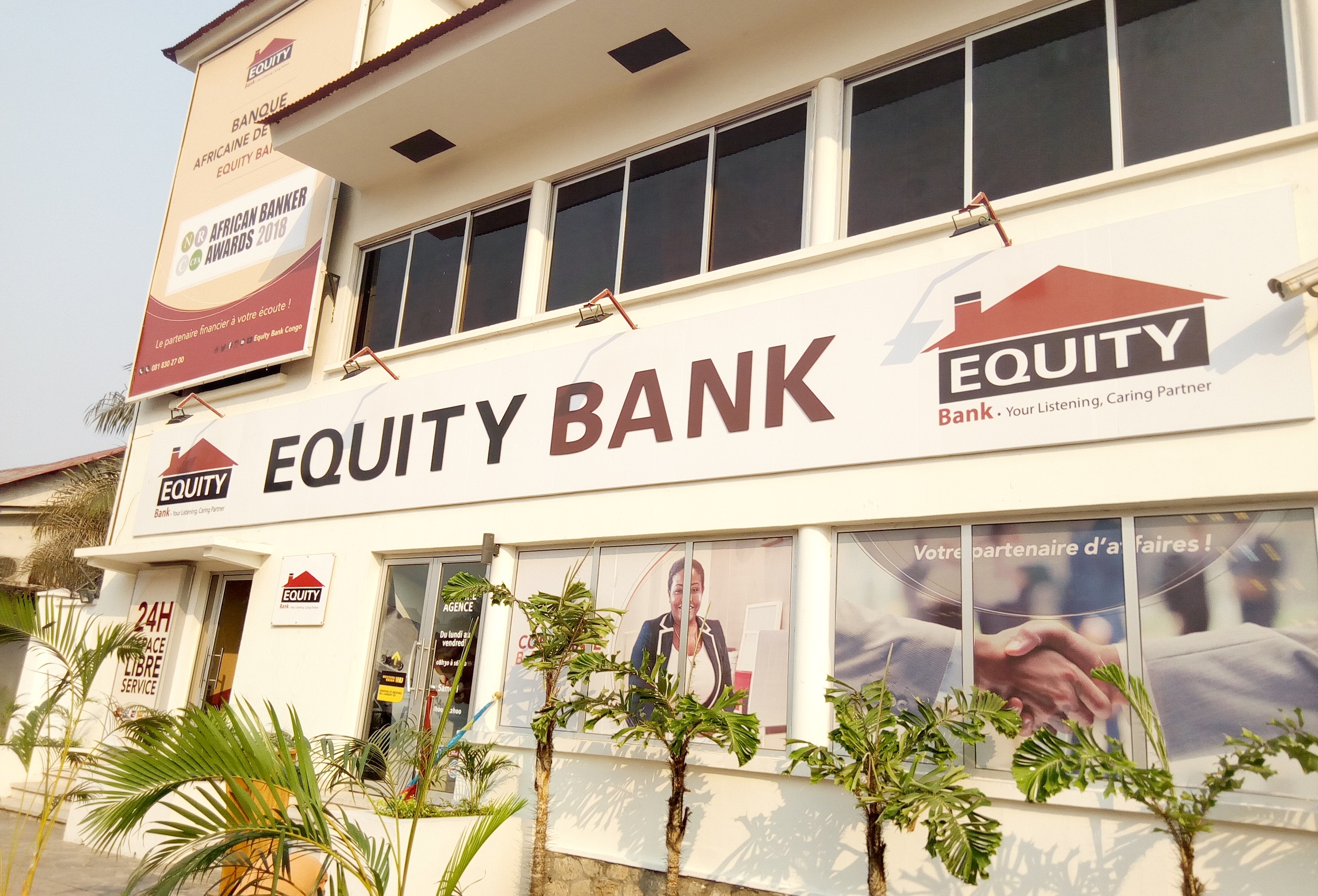 BANQUES Equity communie avec les agents du Cash Express Le Maximum