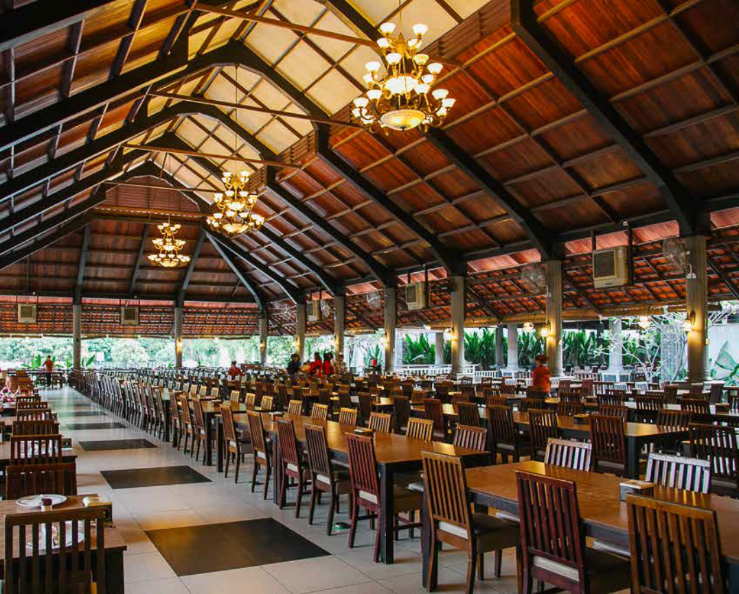 Lembur Kuring Restoran Keluarga Indonesia