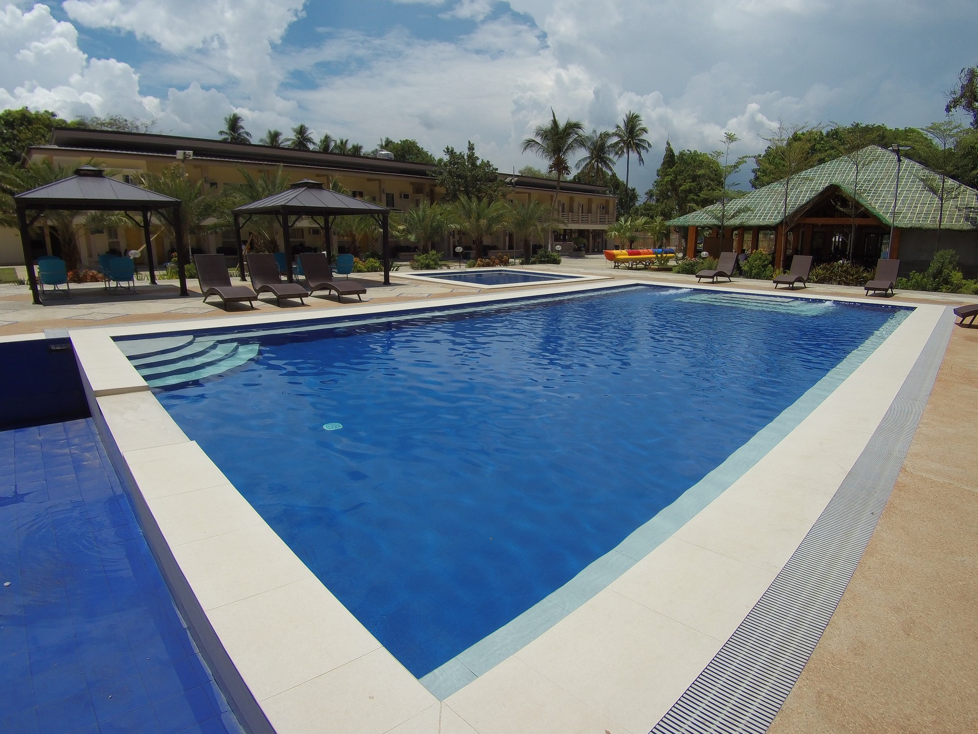 Lemerish Beachotel Rates exclusive of Entrance and Corkage fees