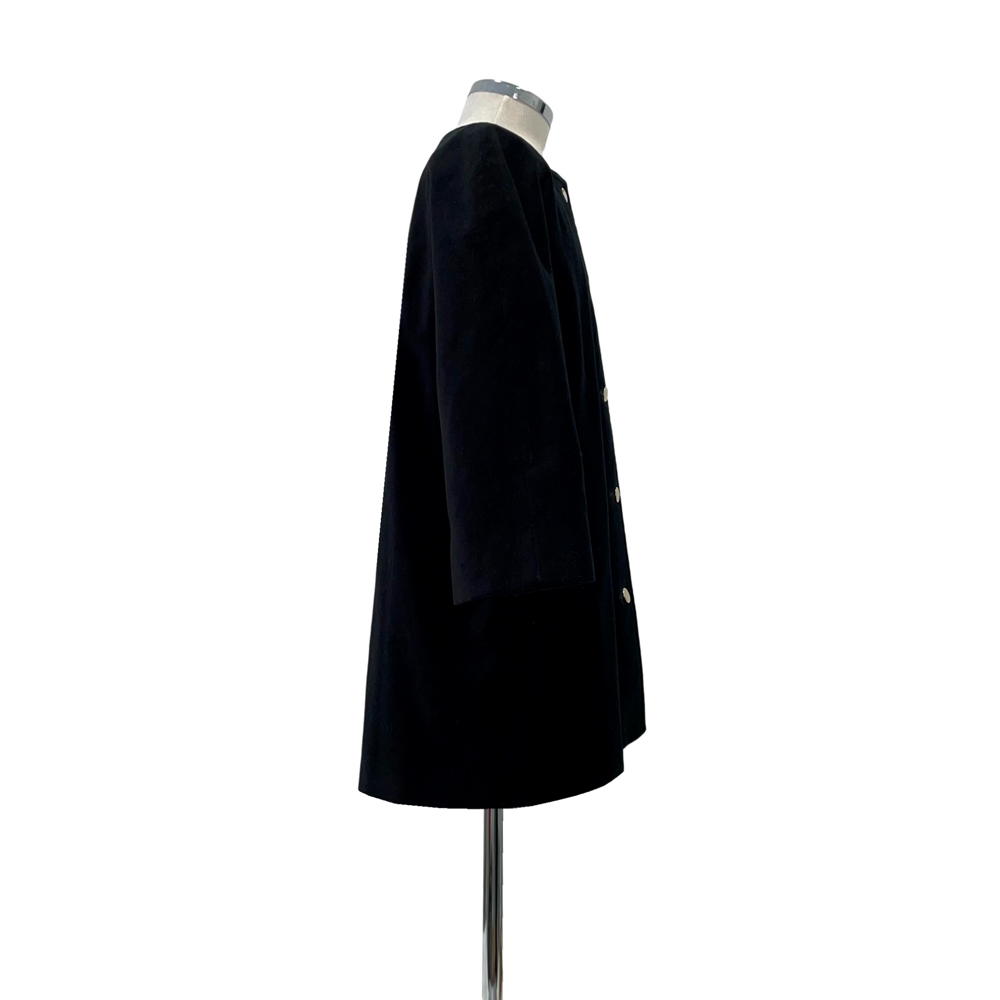 Raglan Coat in Black Velvet Lemoniez