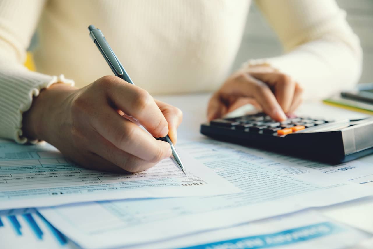 Advantages and Disadvantages of Being a Disregarded Entity LendThrive