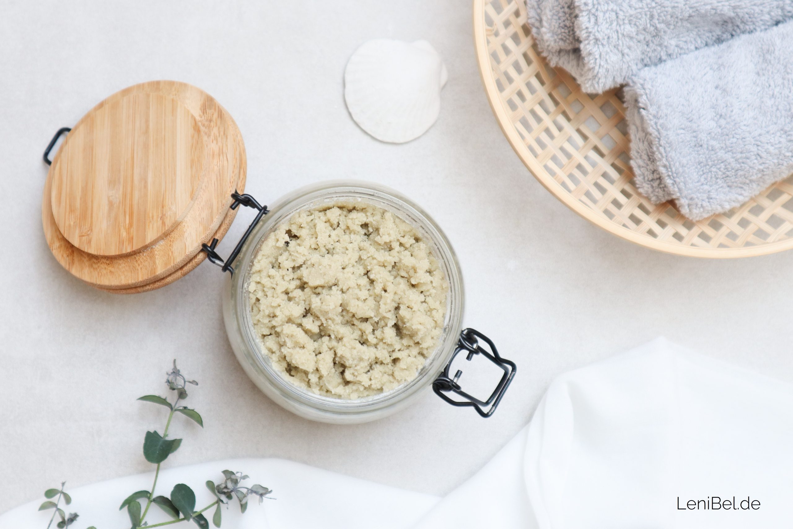 DIY Body Scrub pflegendes Körper Peeling selber machen