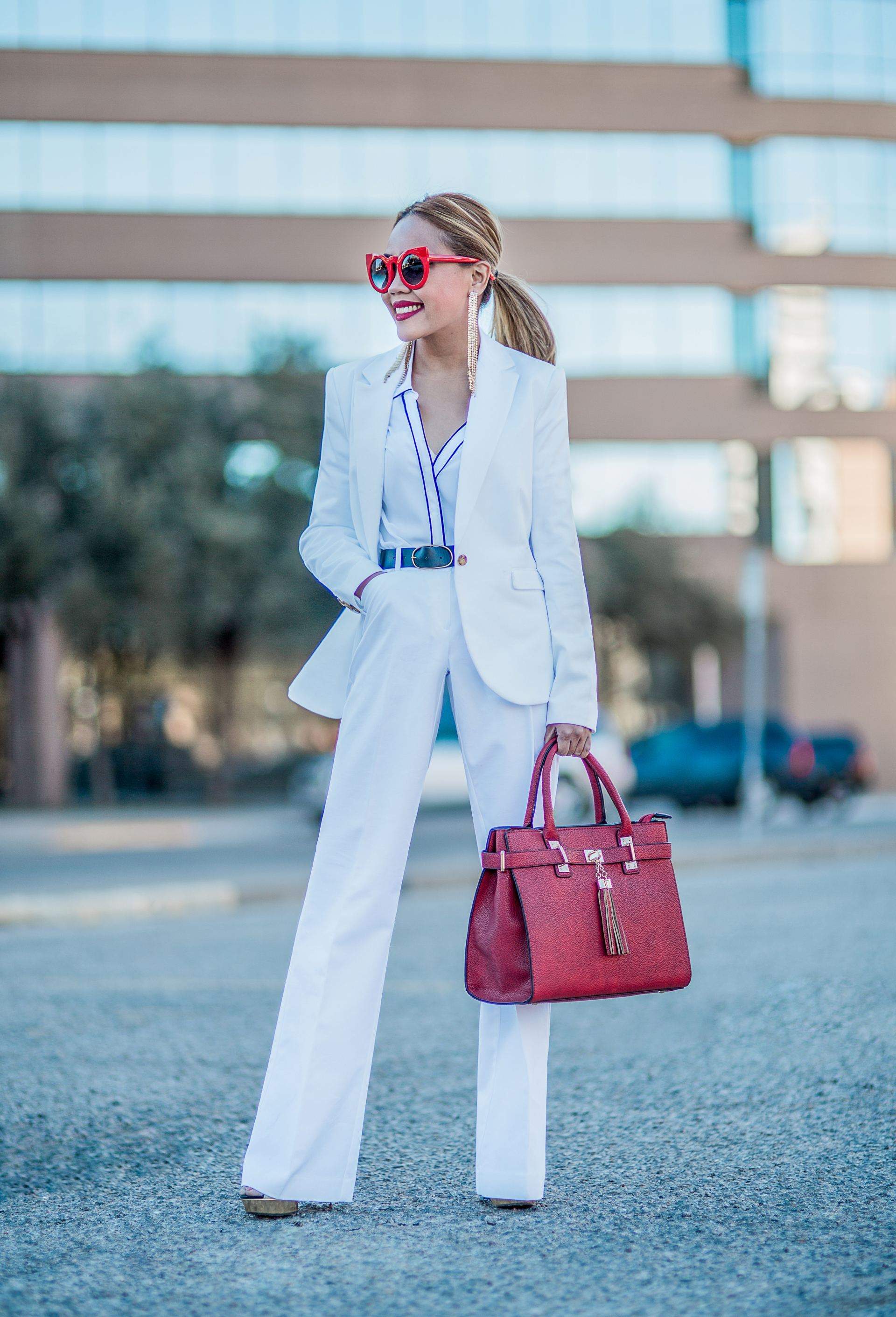 This Insanely Chic AllWhite Look The Len Parent Style A Northwest