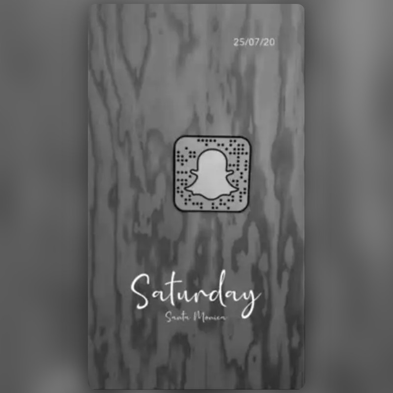 MOMENT Lens by Parth Nanda Snapchat Lenses and Filters