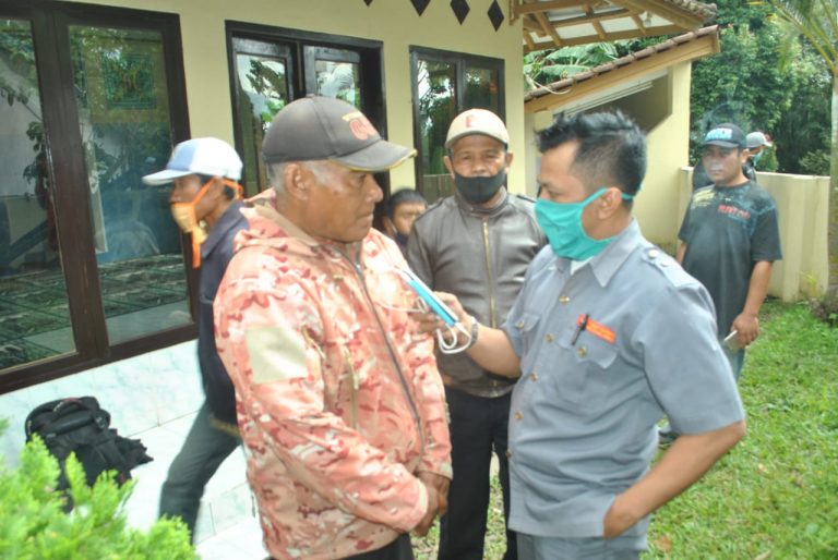 Kasat Lantas Polsek Cilawu Laksanakan Giat Program Polri Peduli