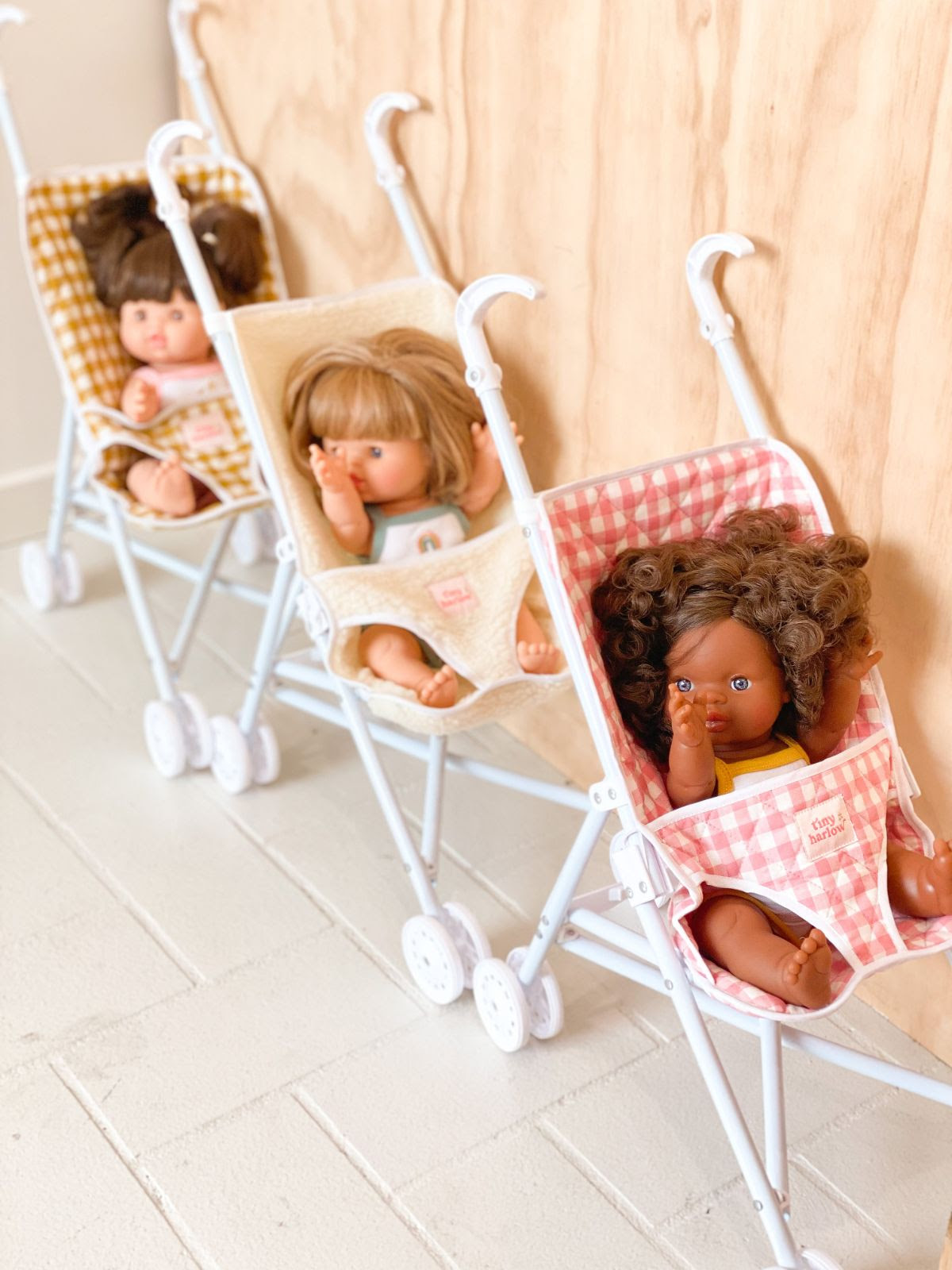 Tiny Harlow Folding Doll's Stroller 2.0 Cream Sherpa Leo & Bella