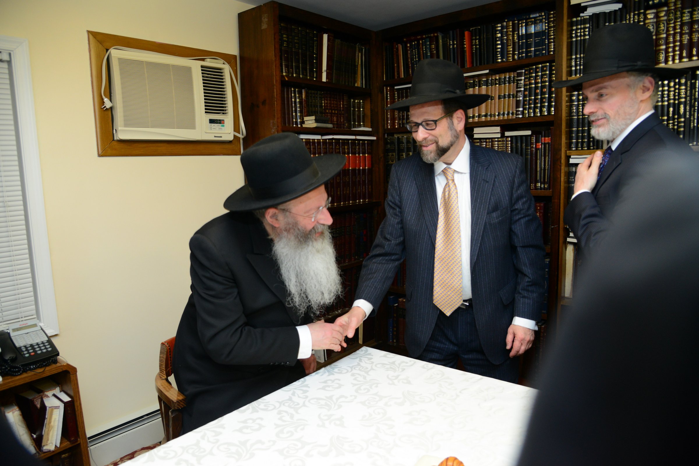 Photos LEON GOLDENBERG Home