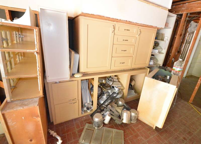 Staging for Habitat Leonhouse