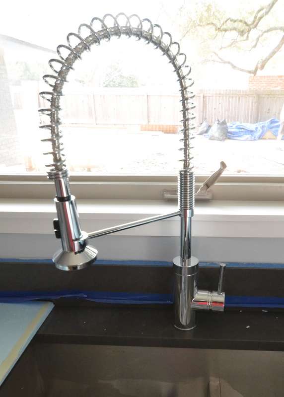 Bright shiny attractions Leonhouse