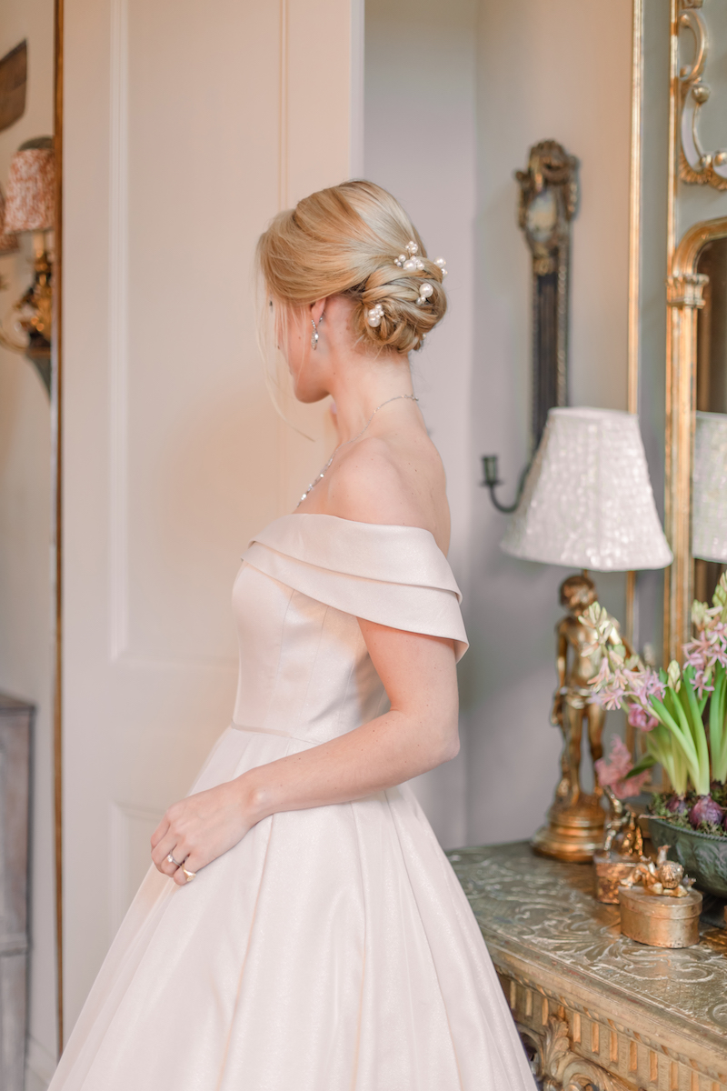 Gallery Leonora Smee