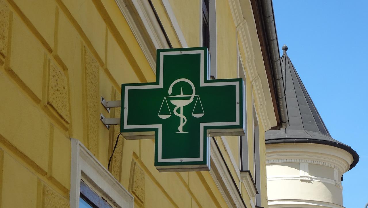 Comment contacter une pharmacie ouverte le dimanche à Toulouse