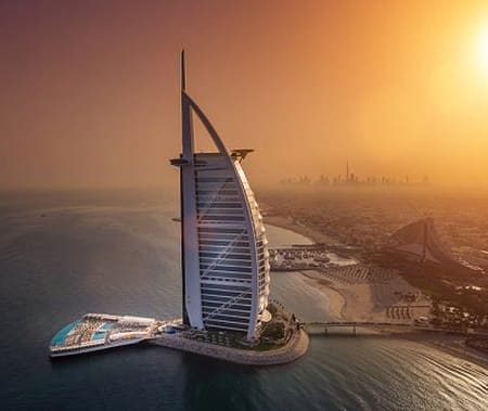 Et si vous viviez l’expérience d’une visite du Burj Al Arab ? |  lepetitjournal.com