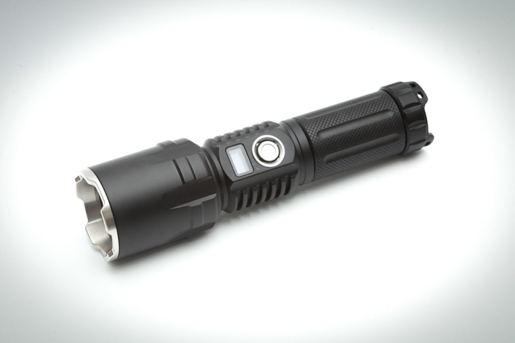 Nealsgadgets LEP flashlight 810 kcd, 1800 meters