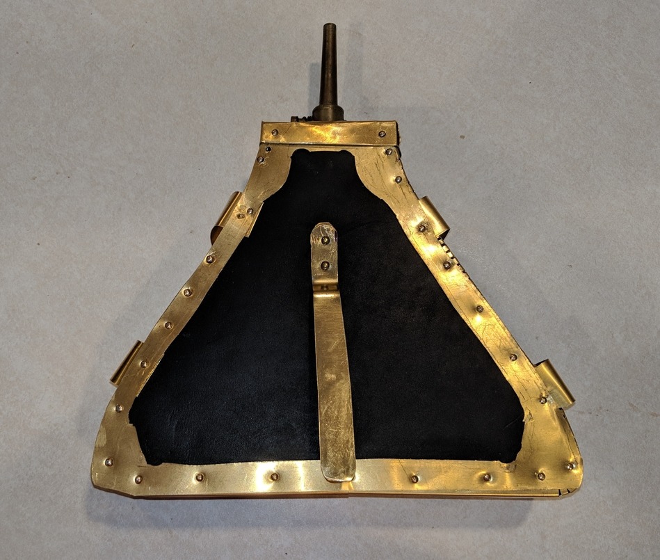 16701770 Spanish Powder Flask