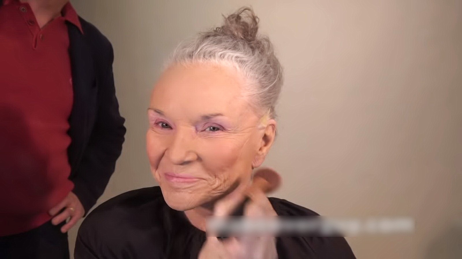 This 80yearold elderly woman’s video about makeup gained million
