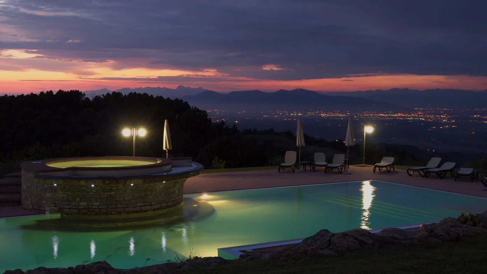 Holiday apartments with swimming pool in Tuscany Farmhouse in Tuscany