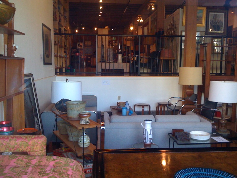 San Diego Antique Shops L = 0