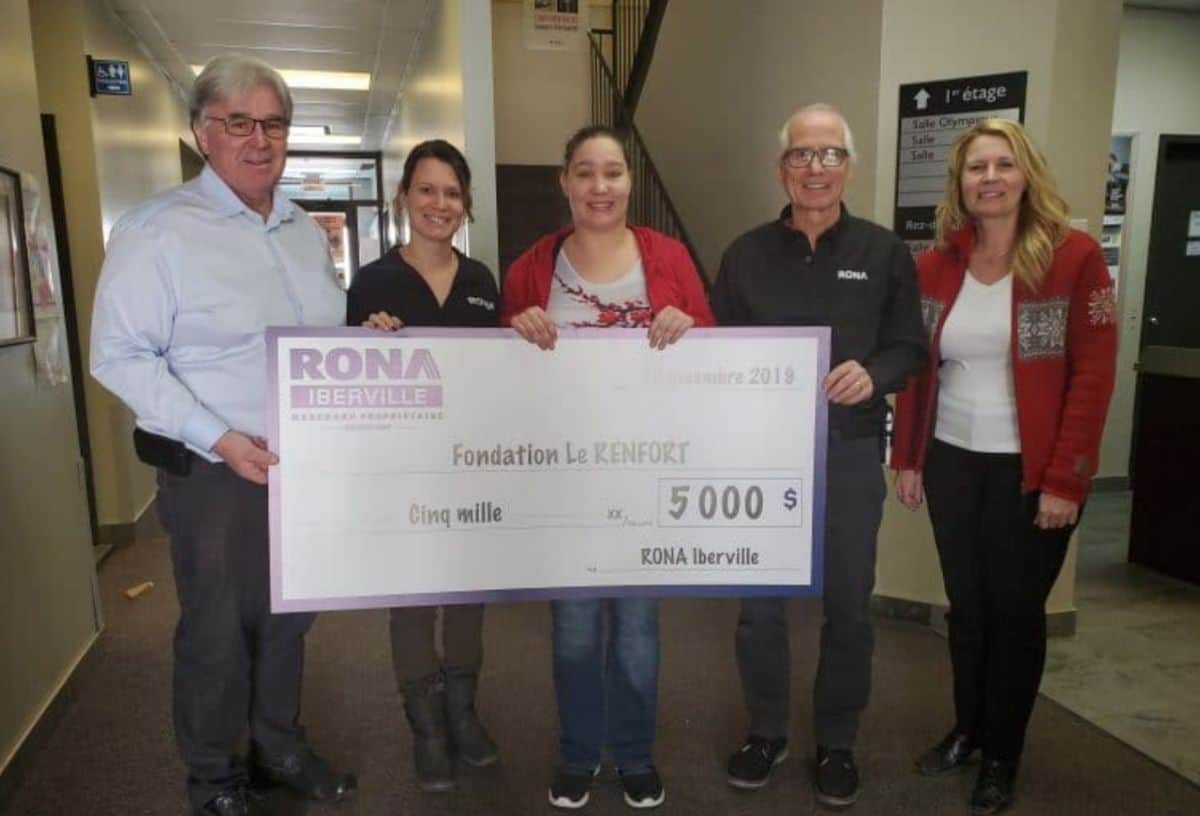Le magasin RONA Iberville remet 5 000 à la Fondation Le Renfort! Fondation Le Renfort