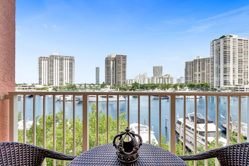 The Yacht Club At Aventura Apartment 3502 2 bedroom 2 full bathroom Lereto Rentals