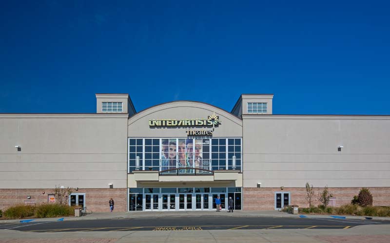 Lerner Properties United Artists & BJ Plaza, Westbury, NY