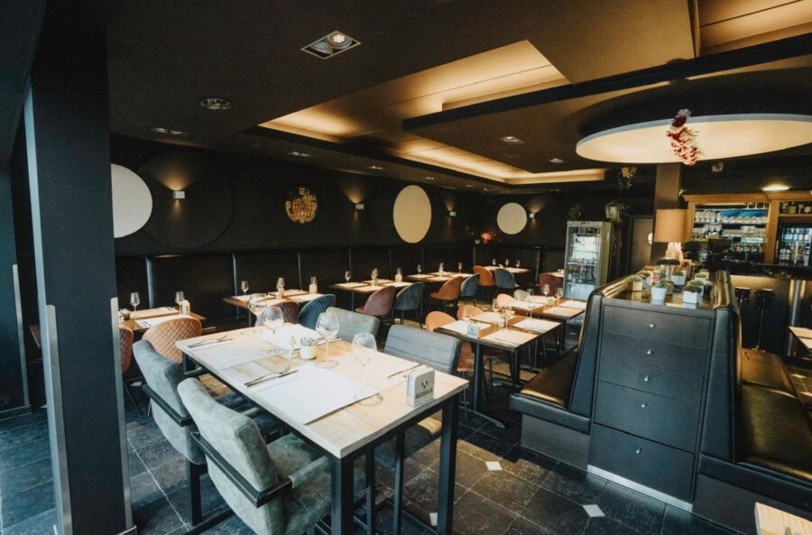 Les chanterelles restaurant & brasserie