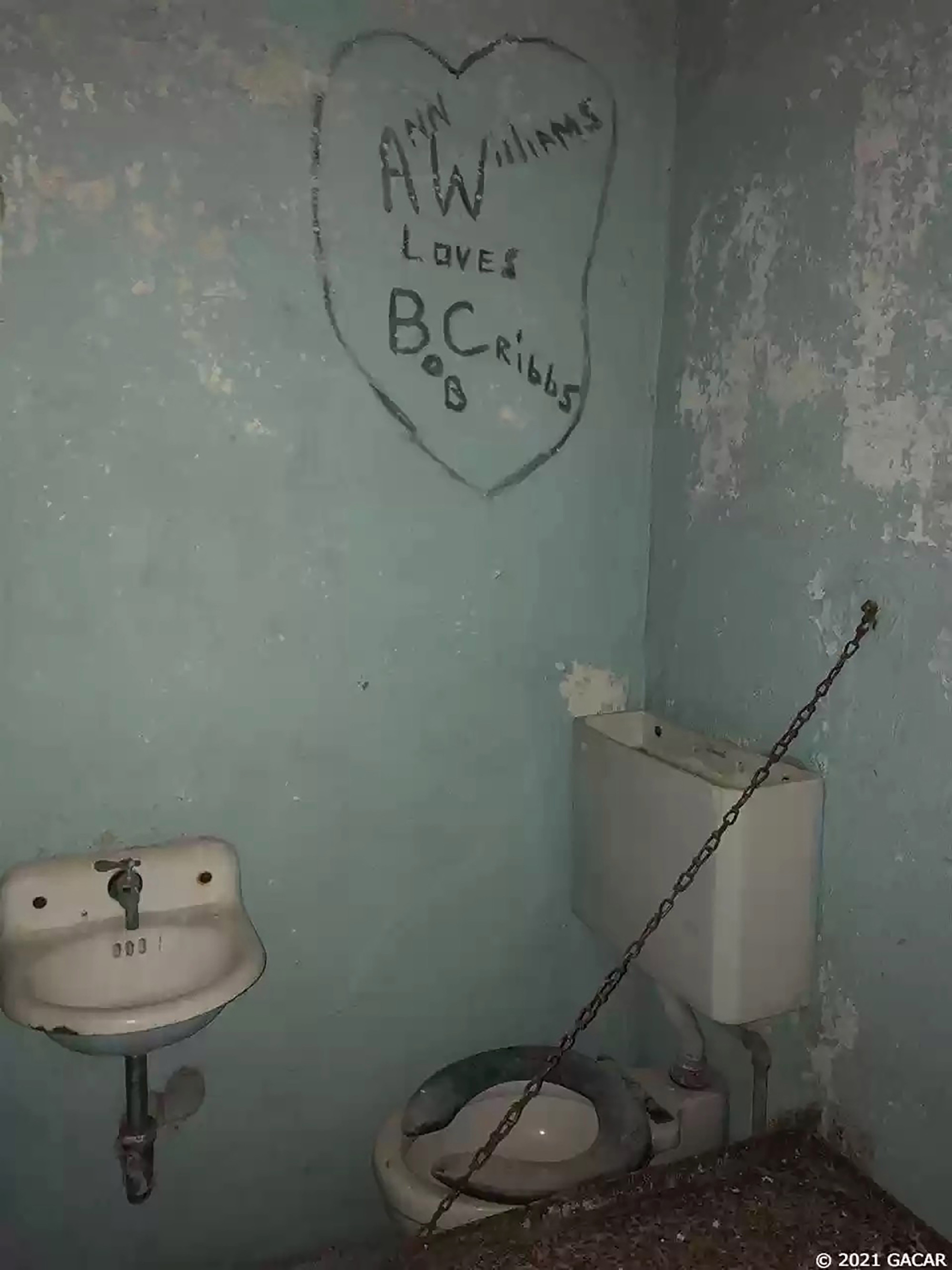 Old Gilchrist County Jail Sold The Haunted Librarian