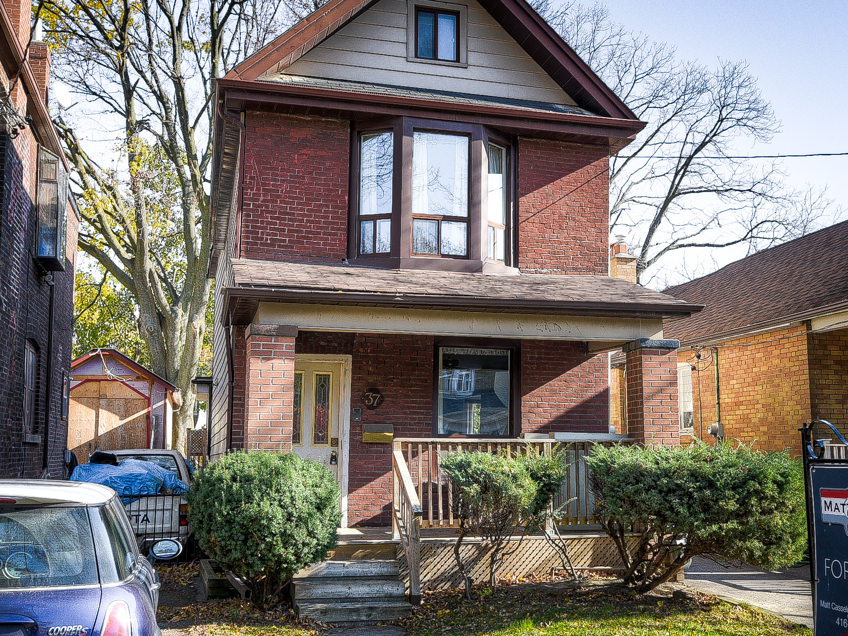 2 Leslieville Toronto Neighbourhood and Real Estate