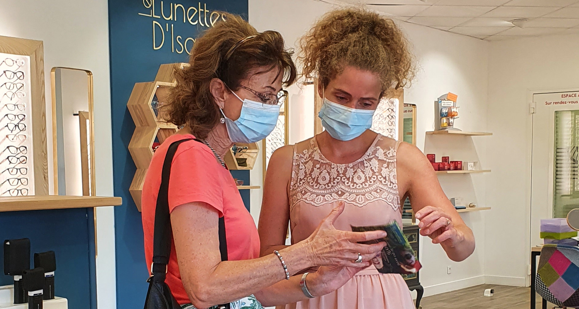 Les d'Isa Opticien & Visagiste à Saint Hippolyte du Fort