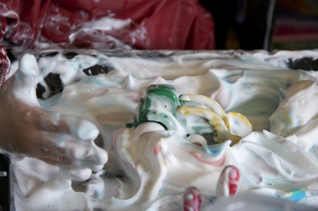Messy Play: Coloured Shaving Cream via Lessons Learnt Journal