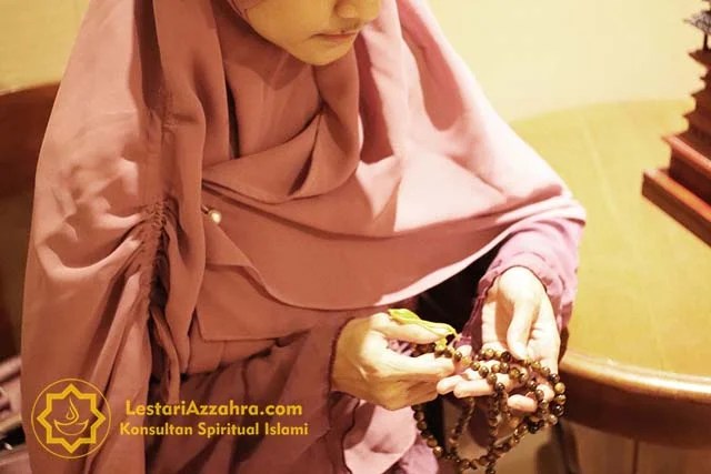 Dzikir Allah 5000 Kali, Manfaat dan Caranya Lengkap!