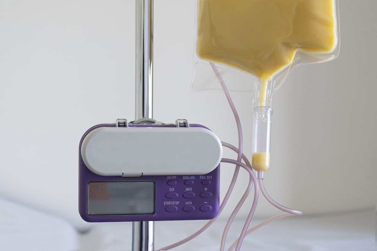 Nutrition support for people with ALS — How does a feeding tube work?