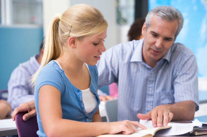 Get the Right Physics Tutor with Kung Fu Physics Classes Lest Wins World