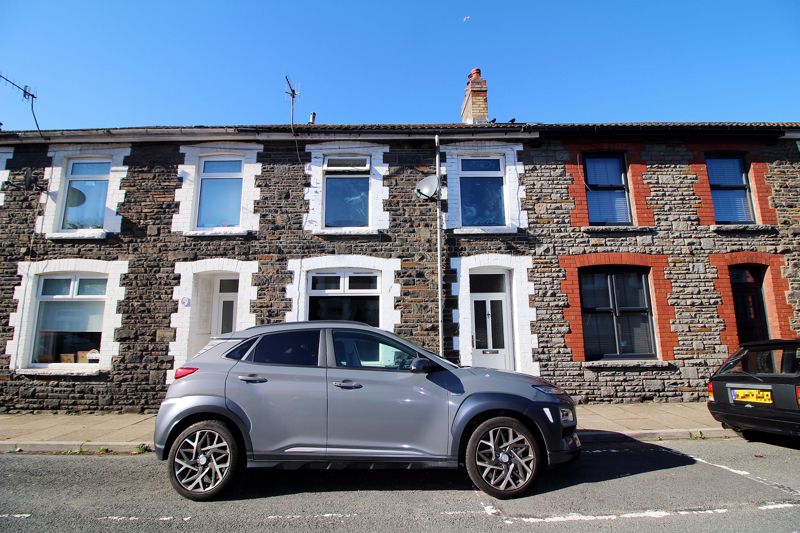 Middle Street, Trallwn, Pontypridd, CF37 4PW Sell Right