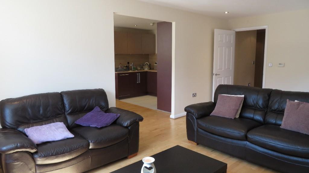 Waterside, Solihull, West Midlands, B90 letco