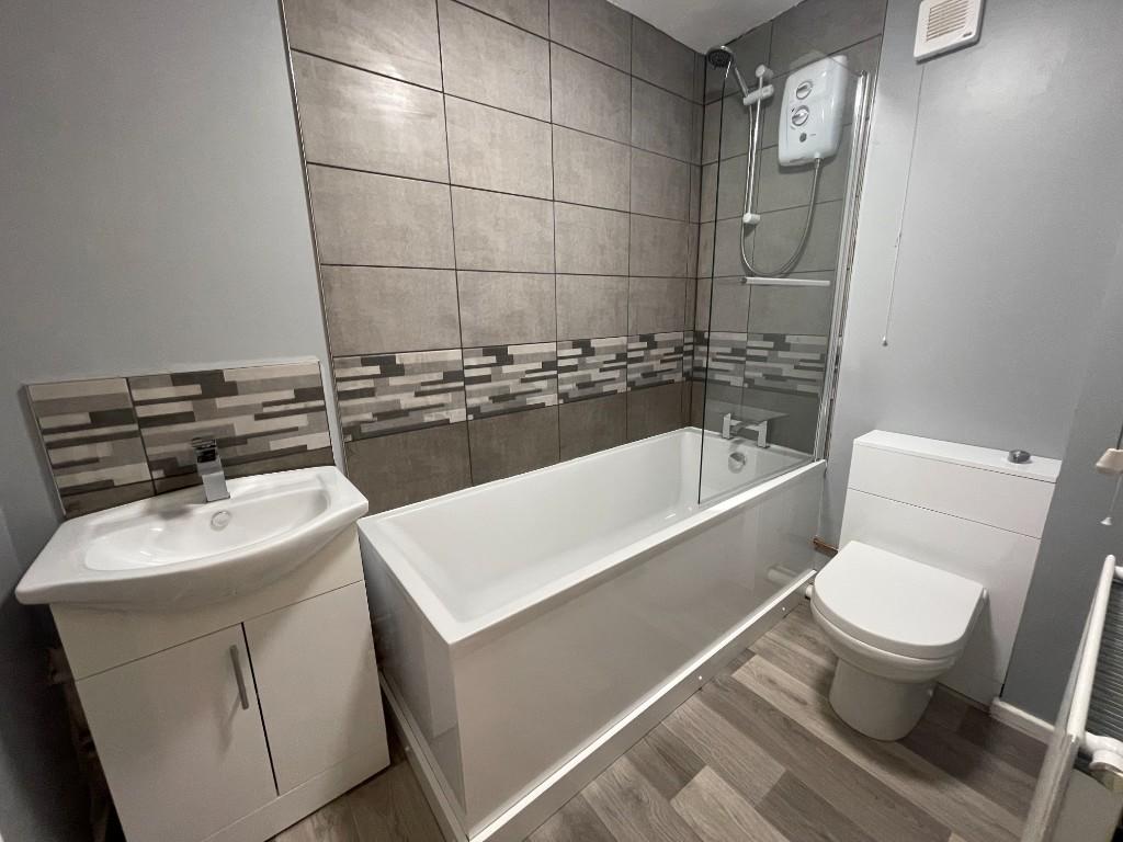 Lawford Grove, Solihull, West Midlands, B90 letco