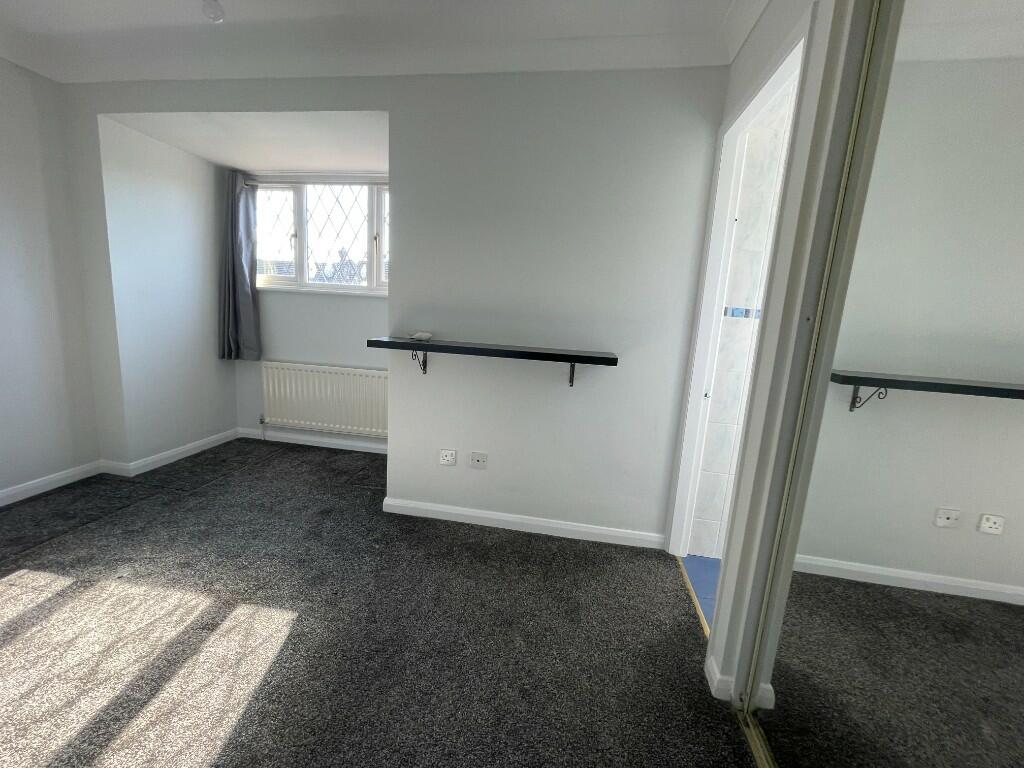 Tilesford Close, Solihull, West Midlands, B90 letco