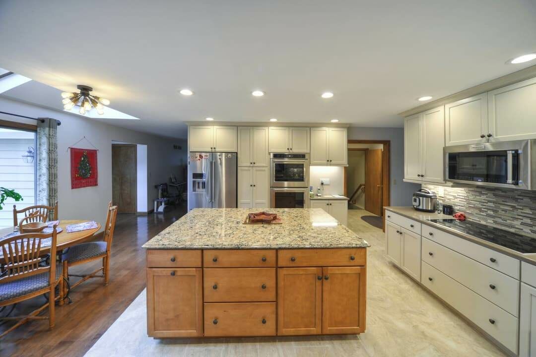 Kitchen in Canfield, OH Kitchens & Bathrooms by Duncan's Bath