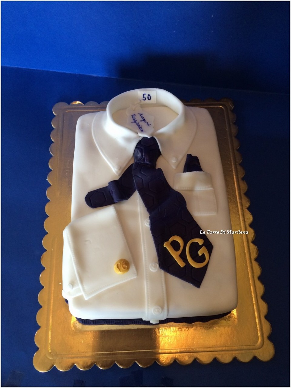 TORTA CAMICIA Le Torte di Marilena
