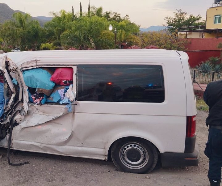 Deja accidente un muerto y 2 lesionados en San Gabriel Letra Fría