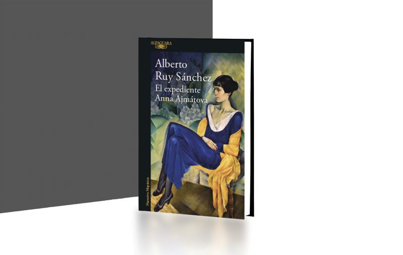 Ajmátova escrita en papel de fumar Letras Libres