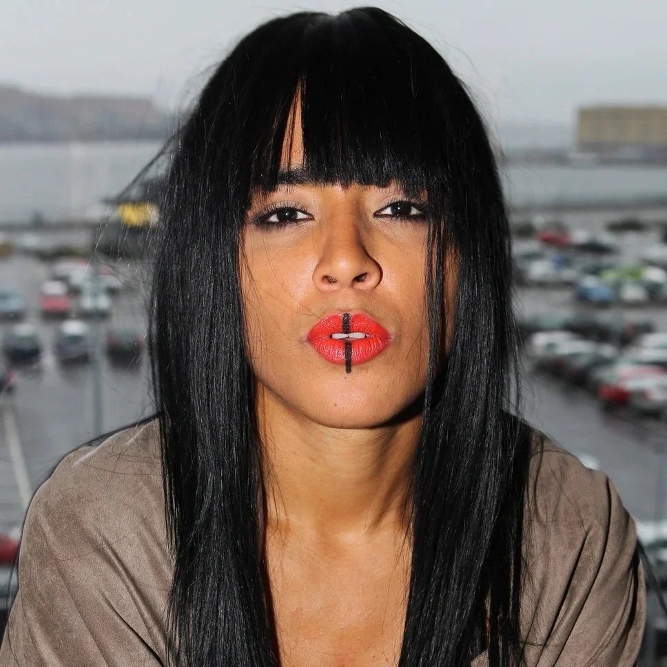 Loreen Neon Lights LetrasMz