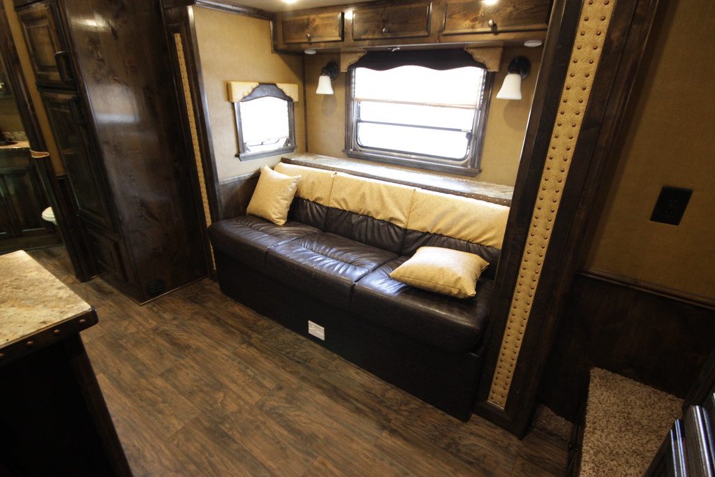 Everything You Possibly Need to Know Before Buying A Fifth Wheeler